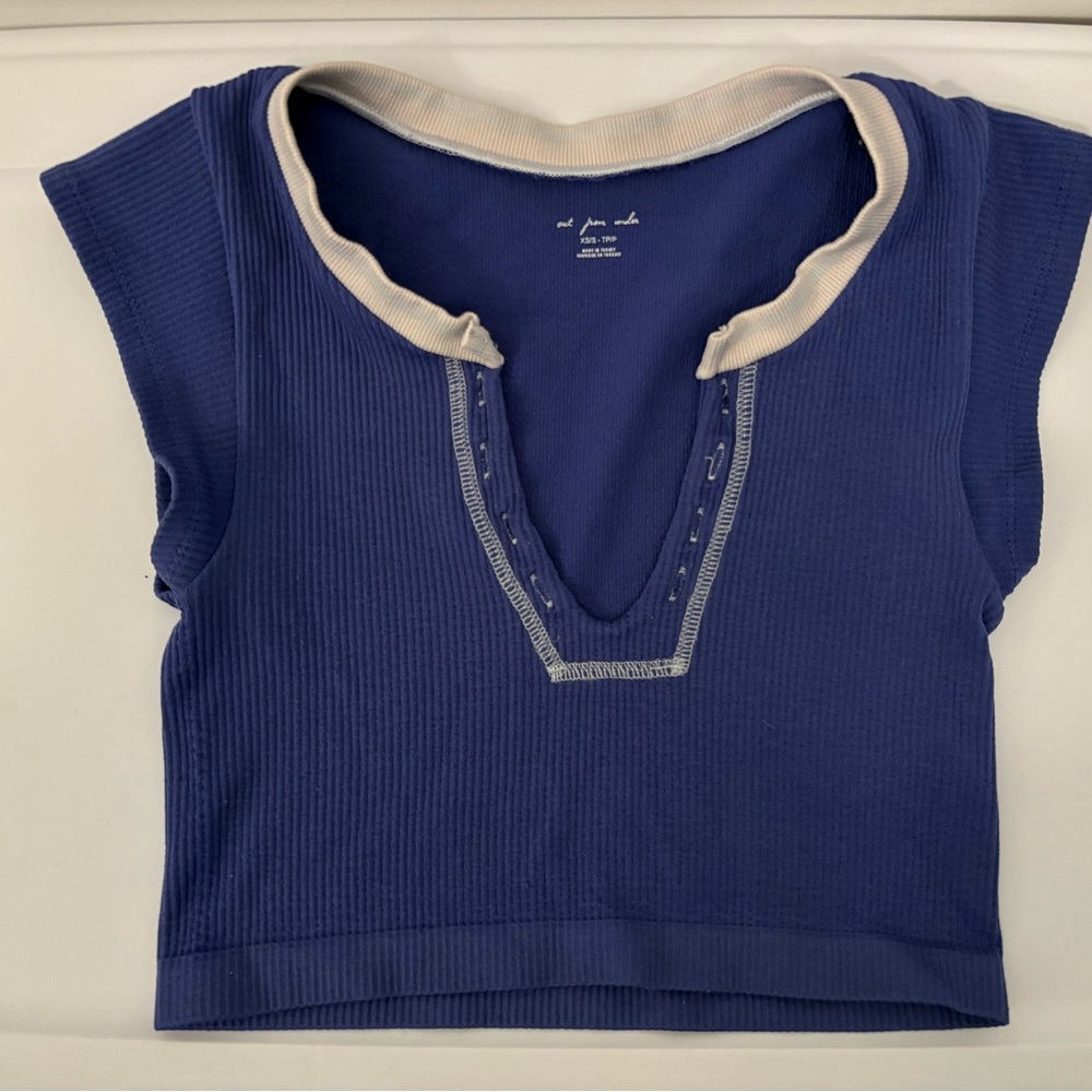 Out From Under Go For Gold Seamless Top